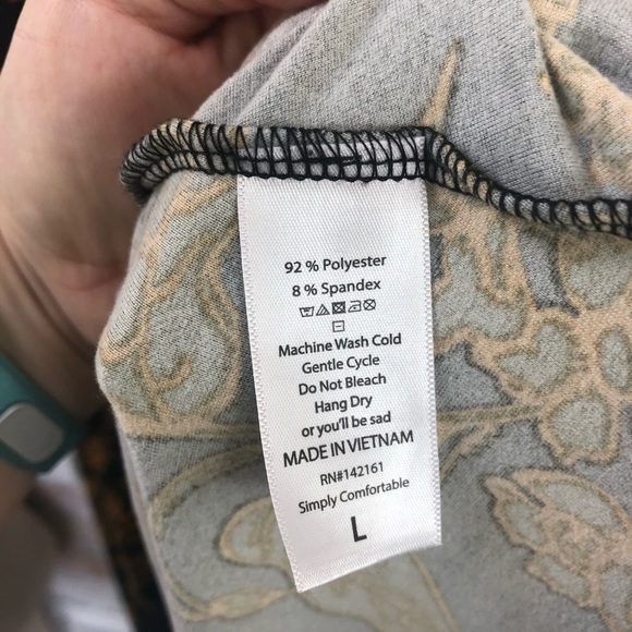 LuLaRoe L Carly-Black with green and yellow leaves - Picture 4 of 4